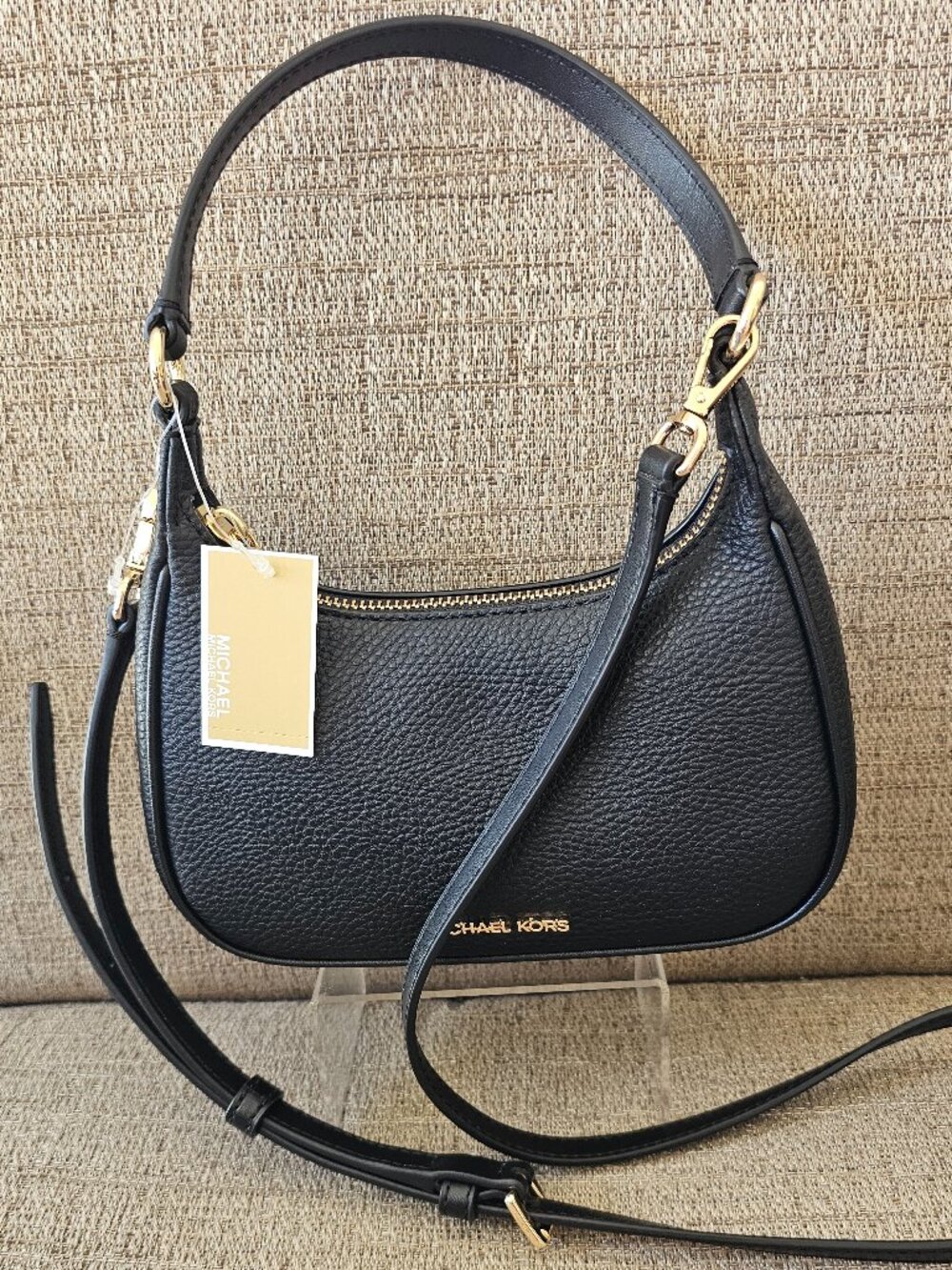 NWT Michael Kors Lucinda XS Black Pebbled Leather Crossbody Bag $258